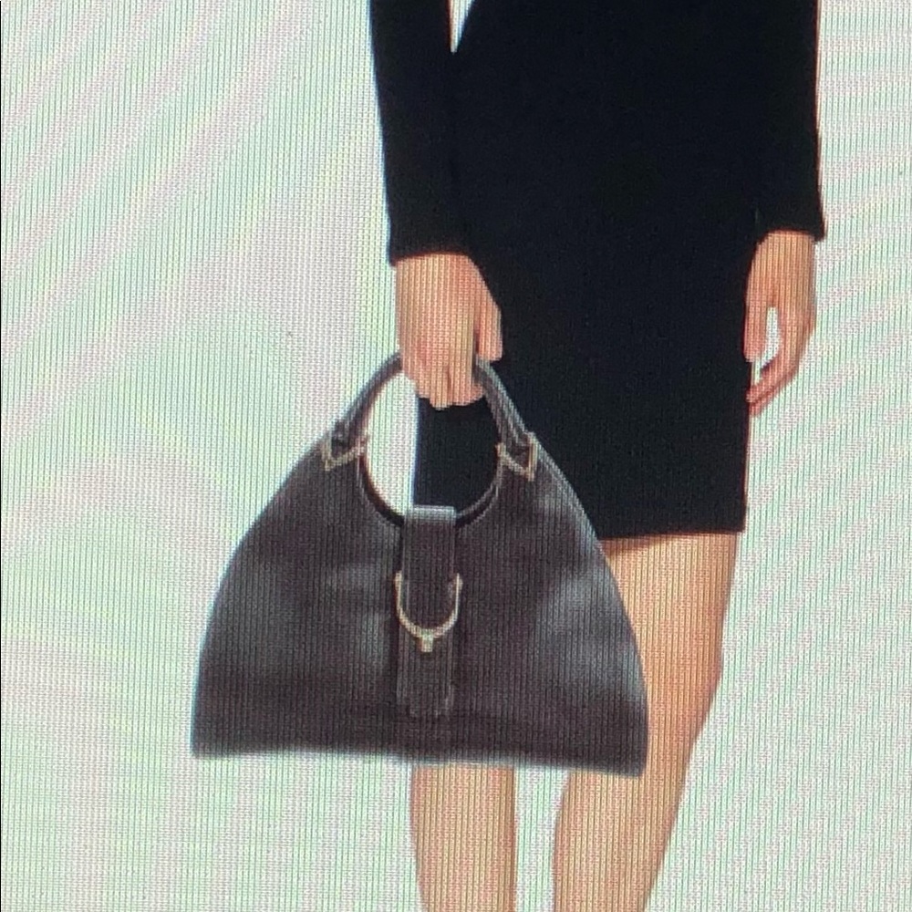 Gucci Stirrup Top Handle Bag - Picture 4 of 5